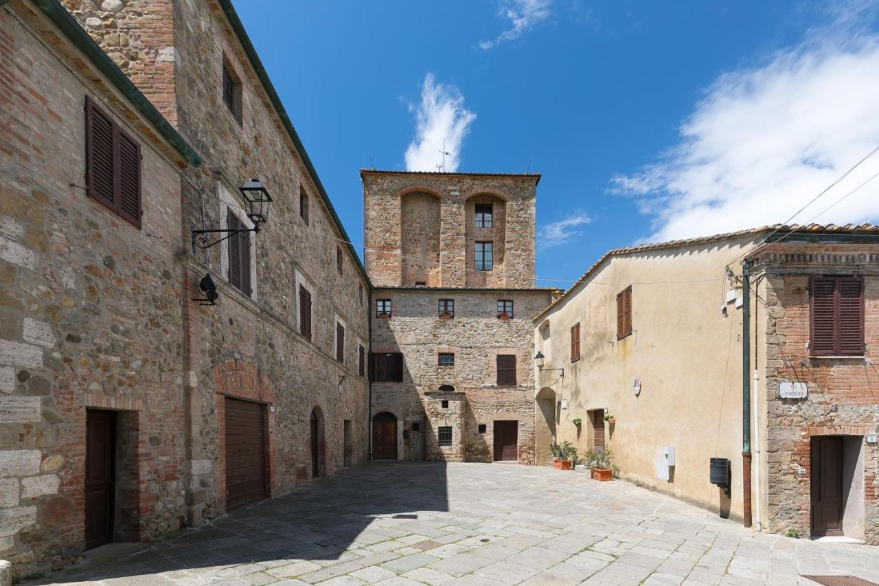 Noi2+2 Vacanze - App. Andrea Contignano Eksteriør billede